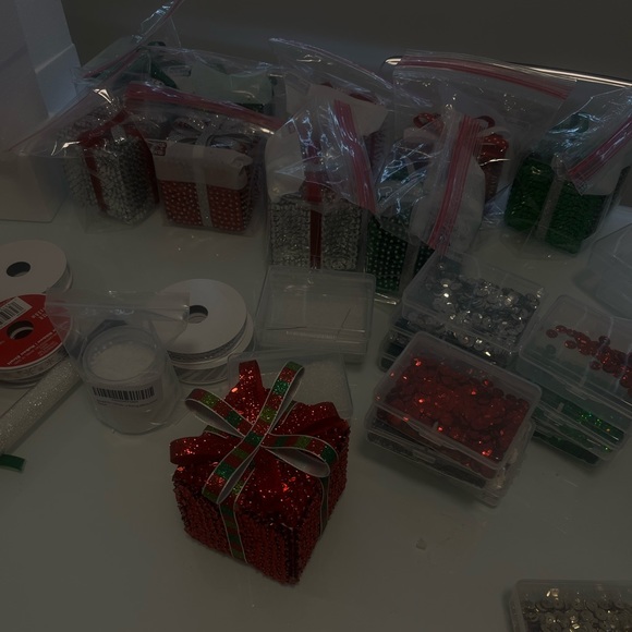 Sequin and glass seed neeldle Beads ornaments Christmas tree - Picture 6 of 10